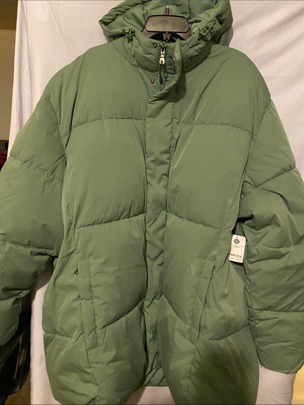 Amazon Essentials Olive Green Hooded Women's Puffer Jacket